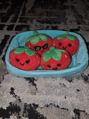 Red Plush Tomato Dog Toy Set with Green Leaves - Cute Squeaky Balls